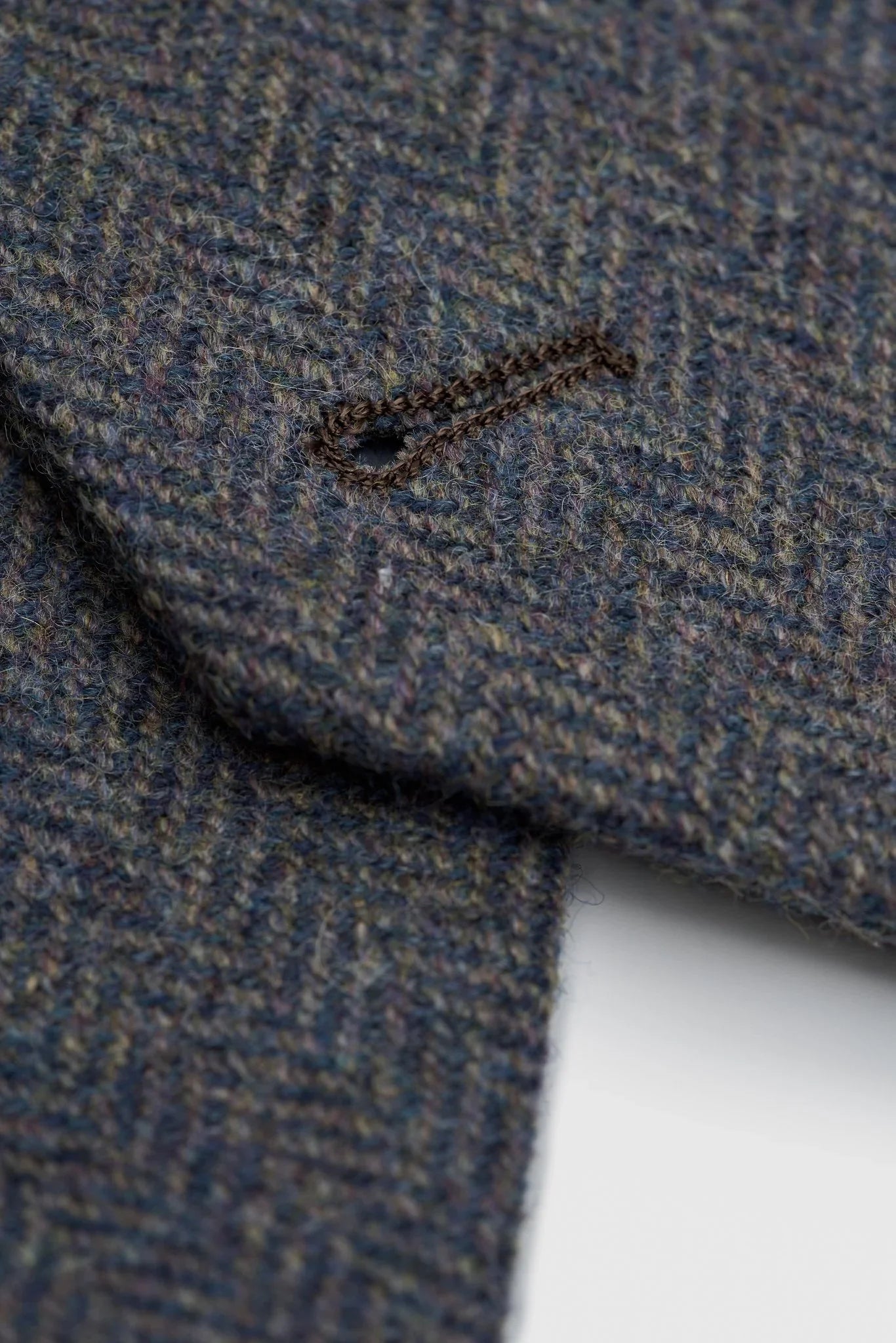 Thomas - Men’s Navy 3 Piece Wool Blend Tweed Suit