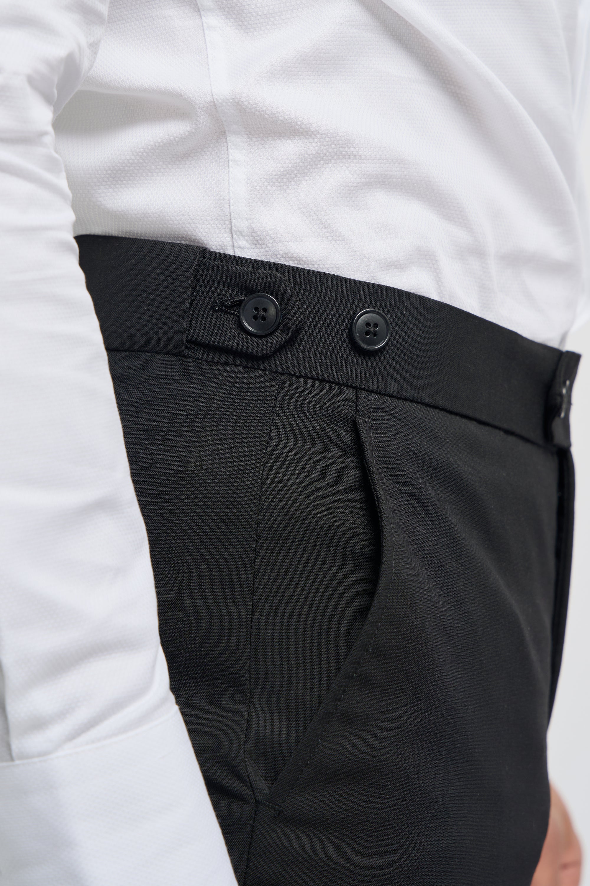 Aspen - Men's Black 2 Piece Double Breasted Tuxedo Suit