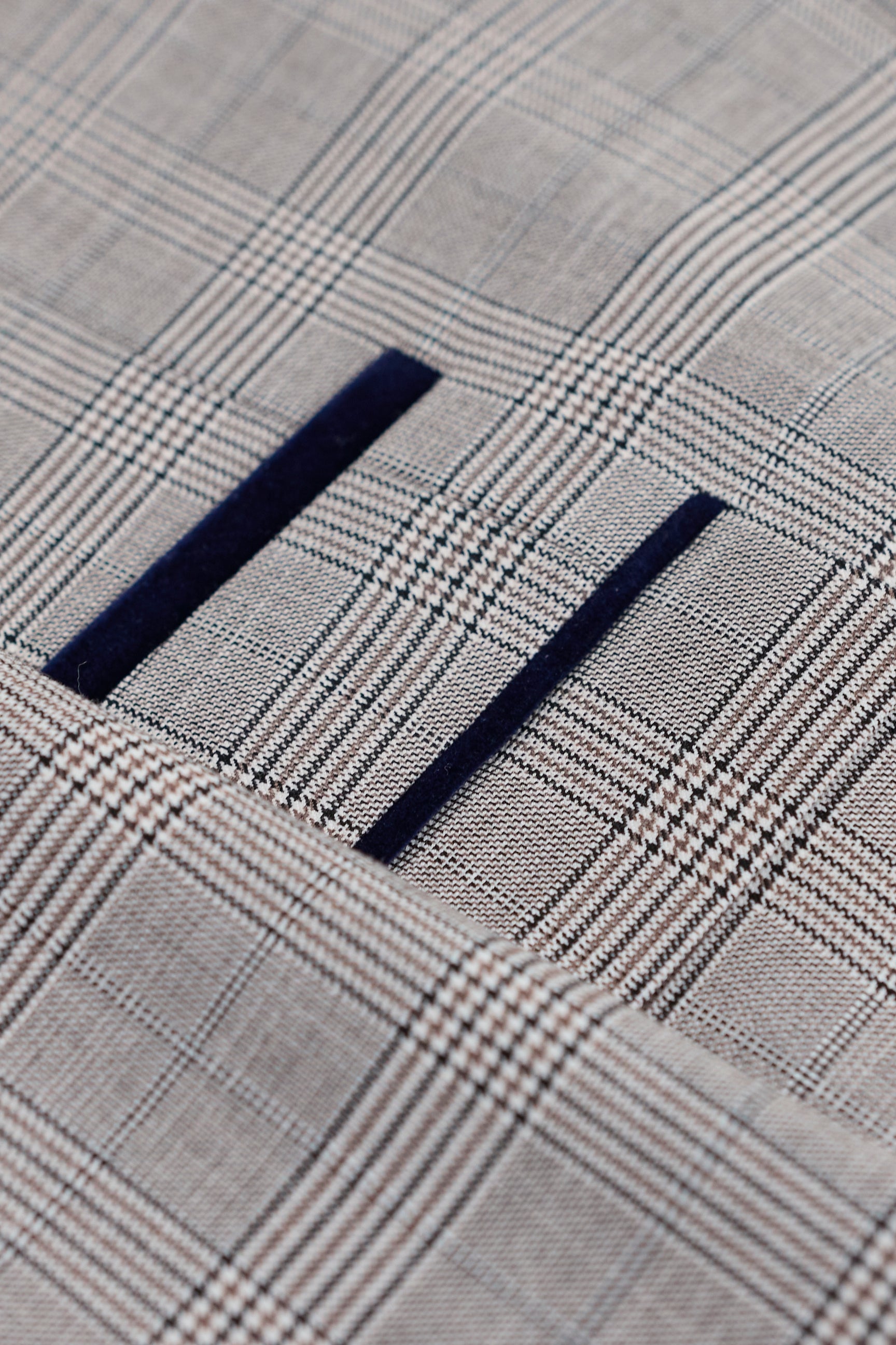 Hugo Men's Light Grey 3-Piece Suit with Navy Blue Check and Velvet Trims