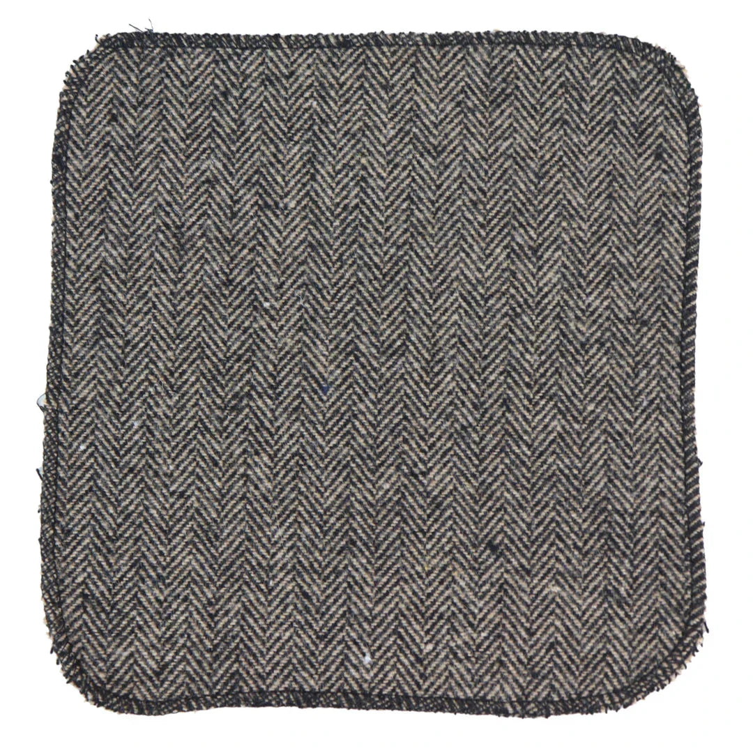 281 - Men's Oak Herringbone Tweed Wool Tie & Handkerchief 2"