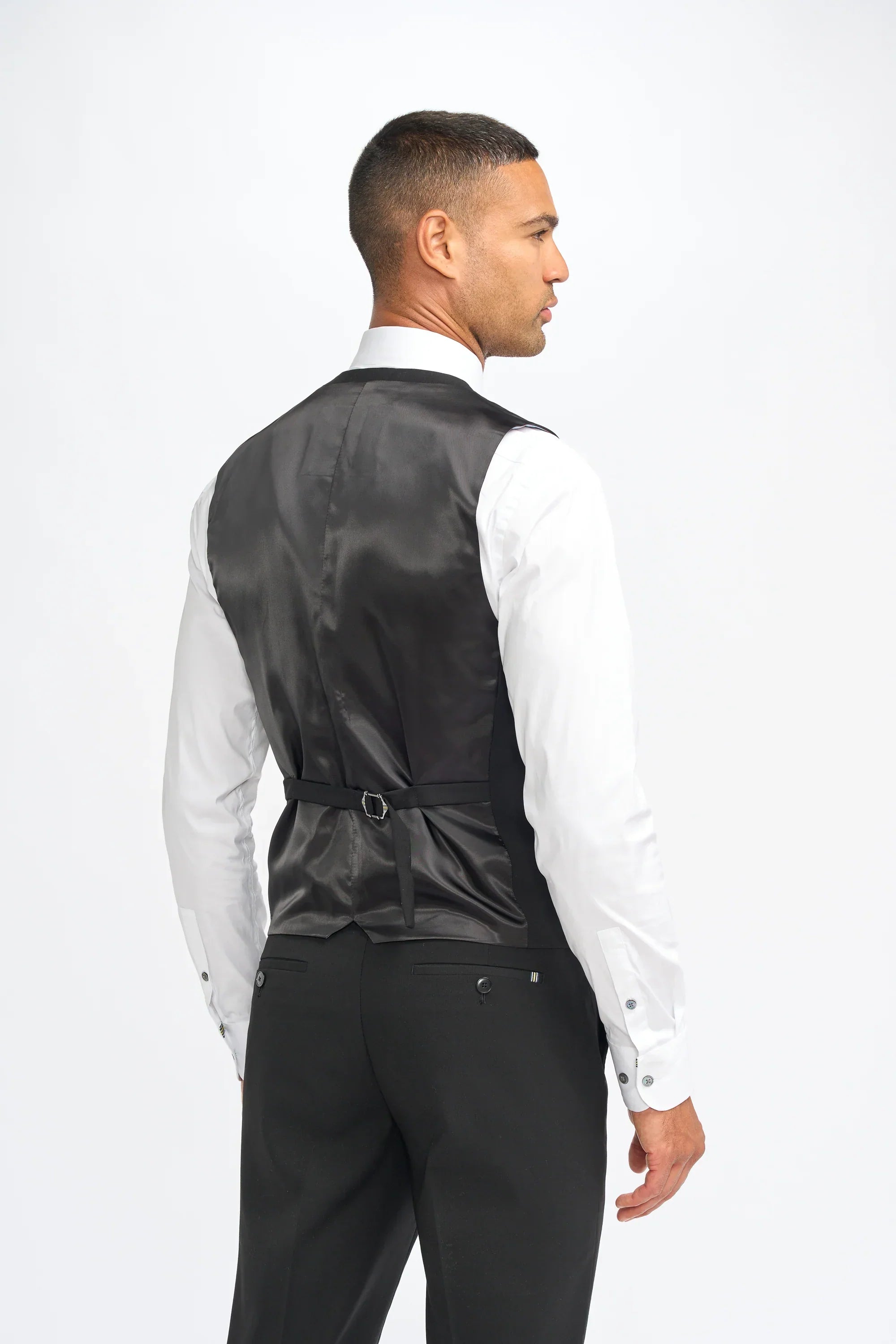 Malibu - Men's Black 3 Piece Tailored Fit Suit